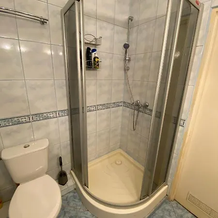 Bella Casa Economy - Skibowa, Close To Bielany شقة