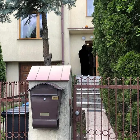 Daire Bella Casa Economy - Skibowa, Close To Bielany *