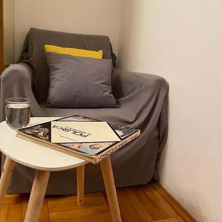 Daire Bella Casa Economy - Skibowa, Close To Bielany *