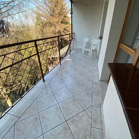 Bella Casa Economy - Skibowa, Close To Bielany Daire Wroclaw