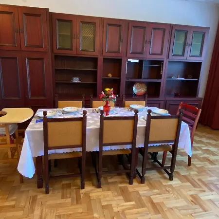 Bella Casa Economy - Skibowa, Close To Bielany Lejlighed