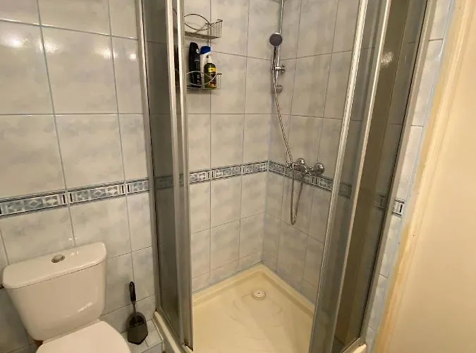 Bella Casa Economy - Skibowa, Close To Bielany Lejlighed