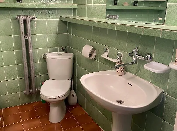 Daire Bella Casa Economy - Skibowa, Close To Bielany *