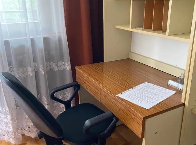 Bella Casa Economy - Skibowa, Close To Bielany *