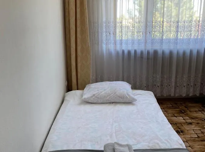 Daire Bella Casa Economy - Skibowa, Close To Bielany Wroclaw